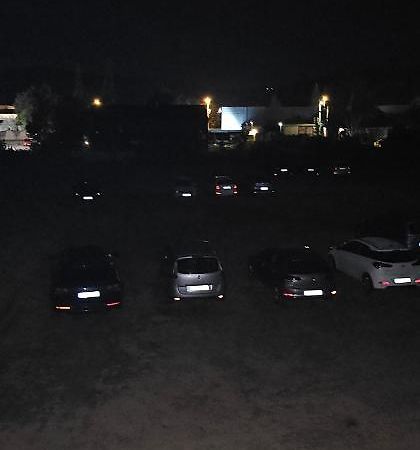Ekonomic Apartmani Golubovci Exteriör bild